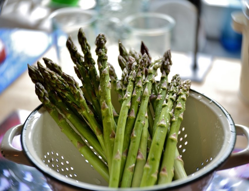 albal-asperges-vertes-passoire-content