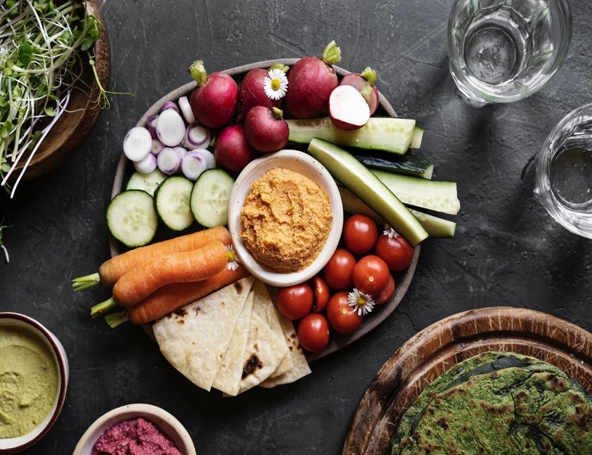 albal-plateau-legumes-et-houmous-content